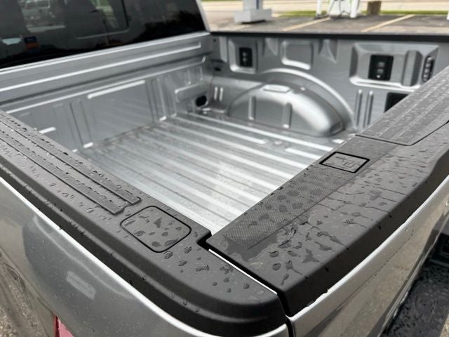 2026 Ford F-150 XLT w/Tailgate Step