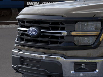 2026 Ford F-150 XLT w/Tailgate Step + FX4 Pkg