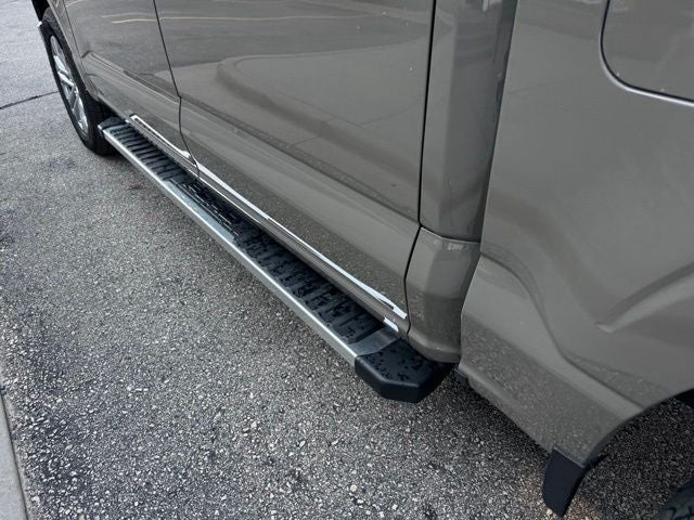2026 Ford F-150 XLT w/Tailgate Step + FX4 Pkg