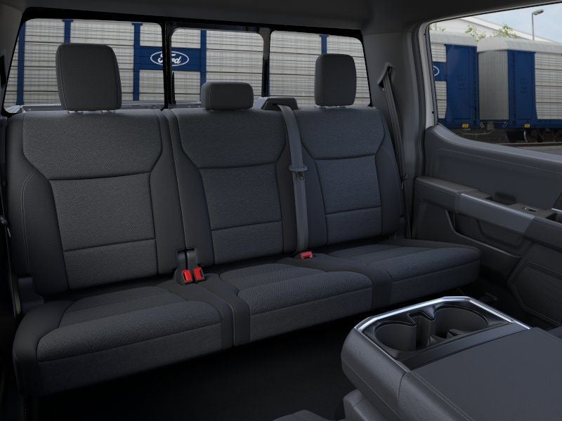 2026 Ford F-150 XLT 6.5' Bed w/Tailgate Step