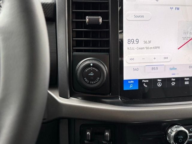 2026 Ford F-150 XLT w/Tailgate Step