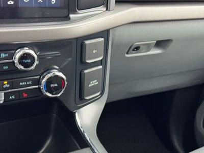 2026 Ford F-150 XLT w/Tailgate Step
