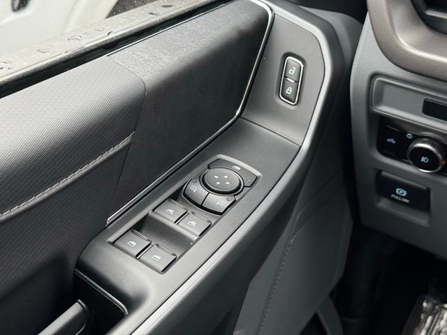 2026 Ford F-150 XLT w/Tailgate Step