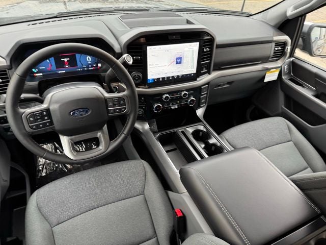 2026 Ford F-150 XLT w/Tailgate Step
