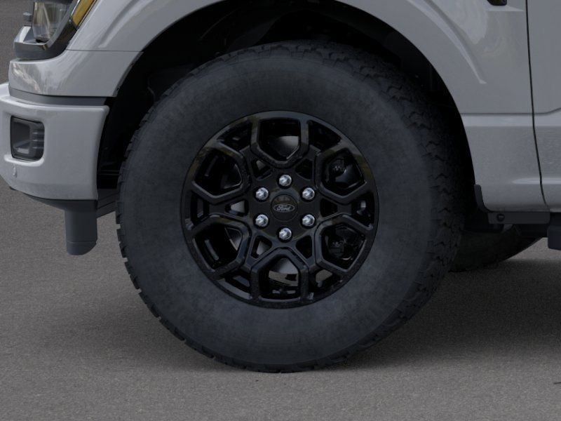 2026 Ford F-150 XLT 6.5' Bed w/Tailgate Step