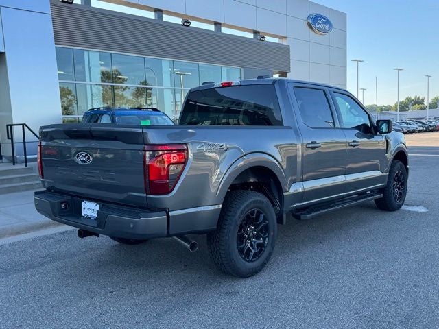 2026 Ford F-150 XLT w/Black Appearance Pkg
