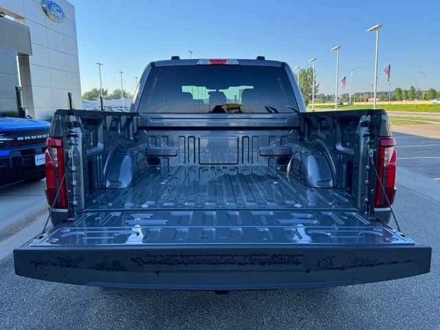 2026 Ford F-150 XLT w/Black Appearance Pkg