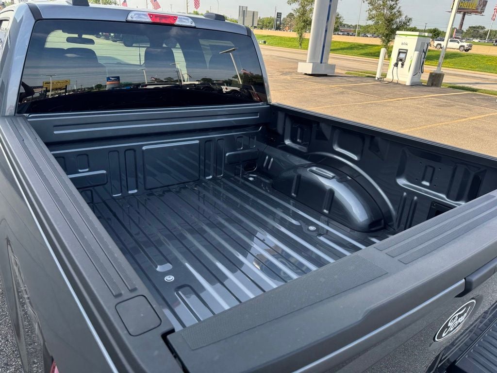 2026 Ford F-150 XLT w/Black Appearance Pkg