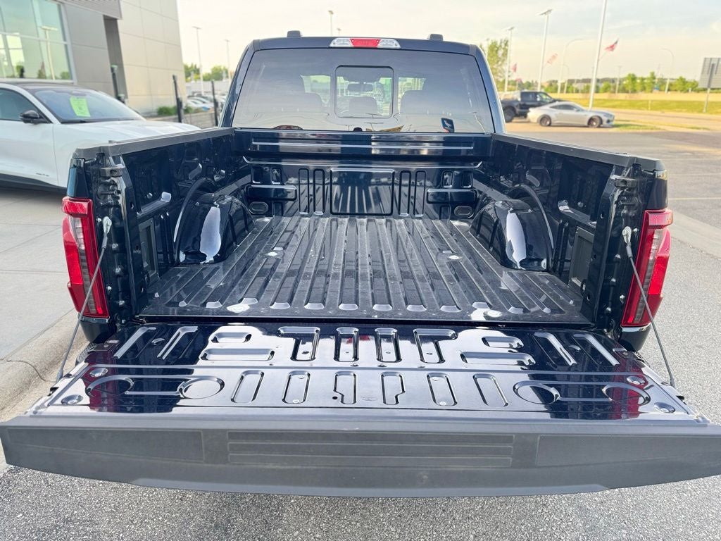2026 Ford F-150 XLT w/20" Wheels + Dual Exhaust