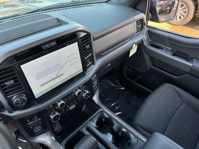 2026 Ford F-150 XLT 6.5' Bed w/ FX4 Pkg