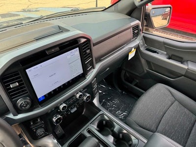 2026 Ford F-150 XLT 6.5' Bed w/Tailgate Step