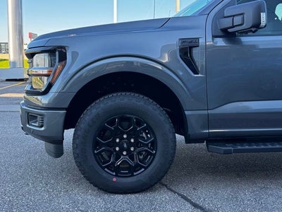 2026 Ford F-150 XLT w/Black App Pkg