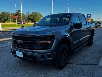 2026 Ford F-150 XLT w/Black App Pkg