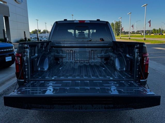 2026 Ford F-150 XLT w/Black App Pkg