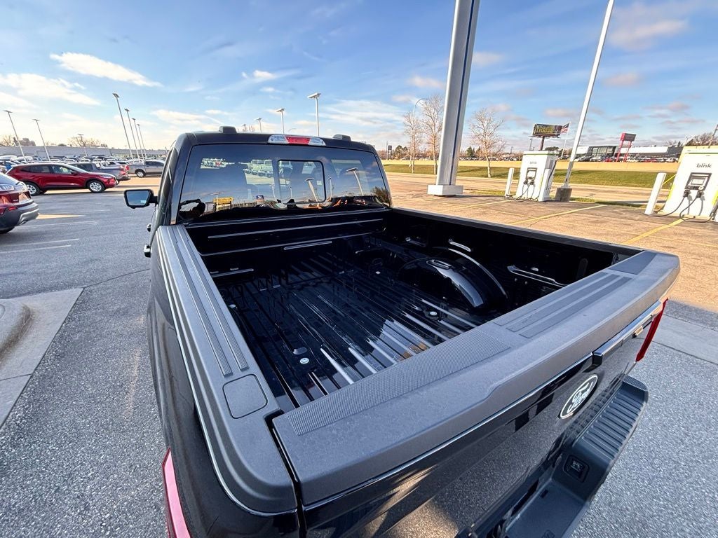 2026 Ford F-150 XLT w/FX4 Pkg + 20" Wheels