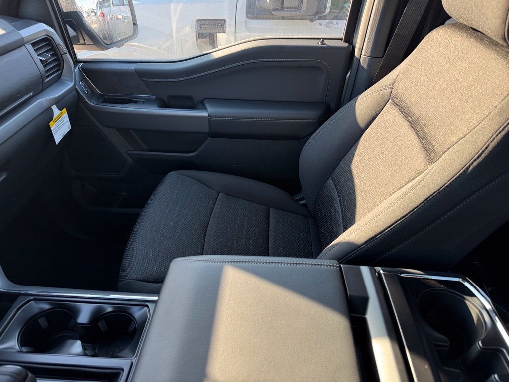 2026 Ford F-150 XLT w/20" Wheels + 7.2KW Pro Power