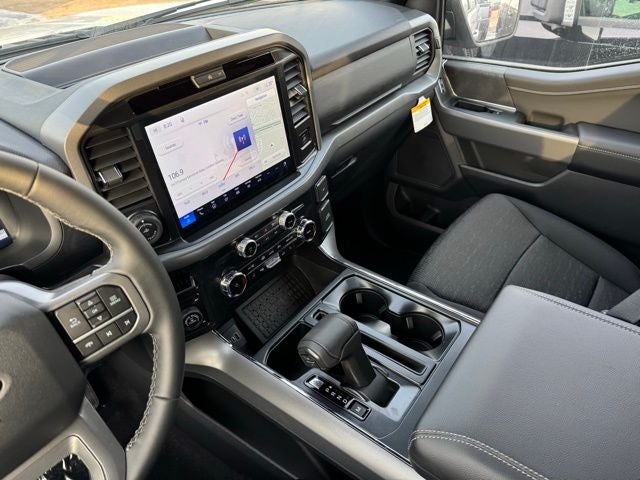 2025 Ford F-150 XLT w/ $2598 In Accessories Added