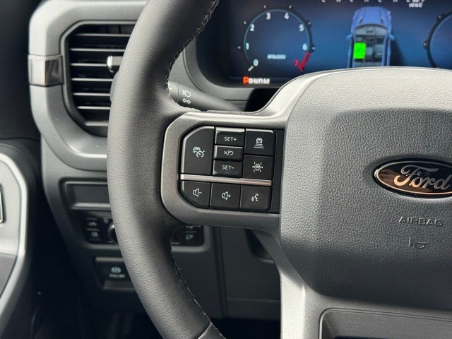 2025 Ford F-150 XLT w/Max Tow Rear Axle + Tailgate Step