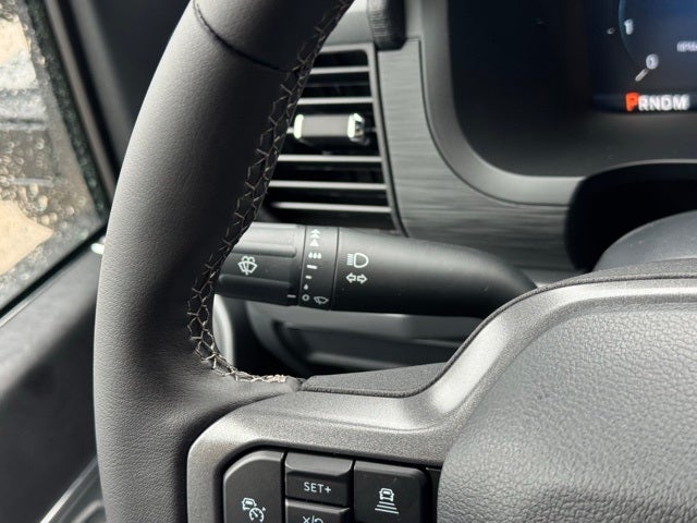 2025 Ford F-150 XLT w/Max Tow Rear Axle + Tailgate Step