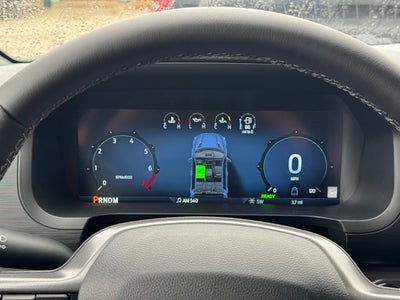 2025 Ford F-150 XLT w/Max Tow Rear Axle + Tailgate Step