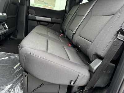 2025 Ford F-150 XLT w/Max Tow Rear Axle + Tailgate Step