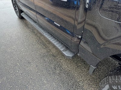 2025 Ford F-150 XLT w/Max Tow Rear Axle + Tailgate Step