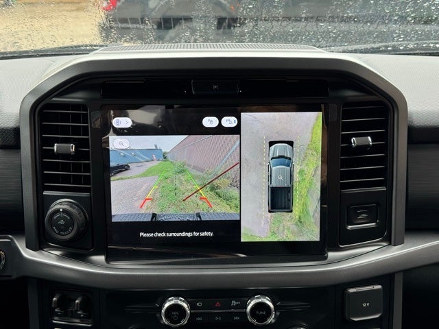 2025 Ford F-150 XLT w/Max Tow Rear Axle + Tailgate Step