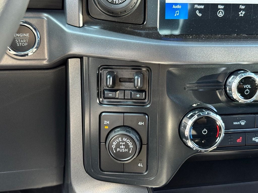 2026 Ford F-150 XLT w/20" Wheels + 7.2KW Pro Power