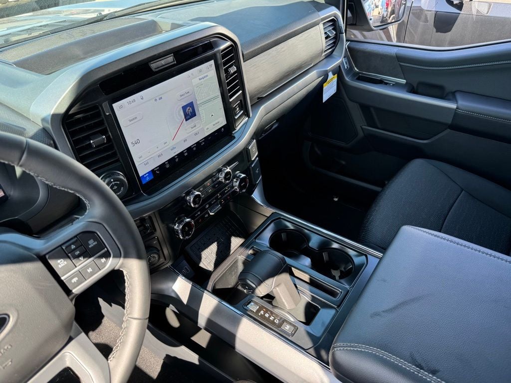 2026 Ford F-150 XLT w/20" Wheels + 7.2KW Pro Power