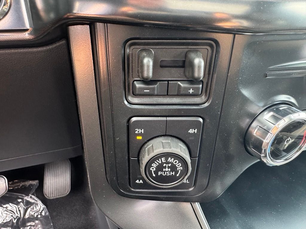 2026 Ford F-150 Tremor w/Twin Panel Moonroof + Heads Up Display