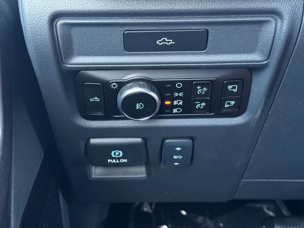 2026 Ford F-150 Tremor w/Twin Panel Moonroof + Heads Up Display