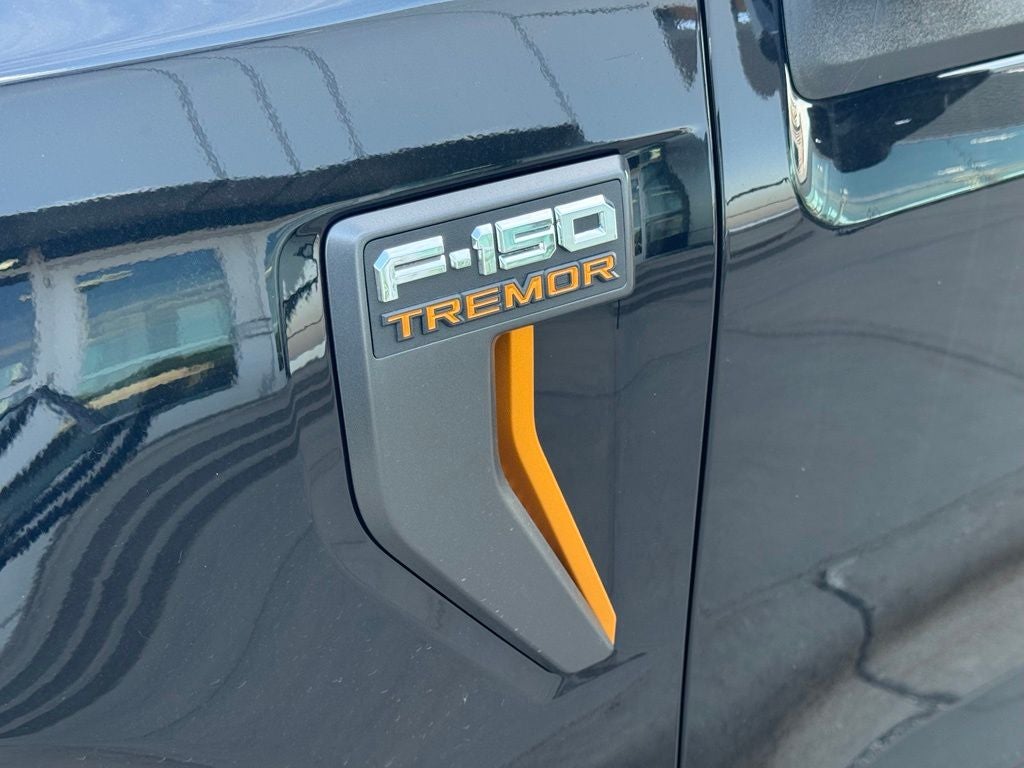 2026 Ford F-150 Tremor w/Twin Panel Moonroof + Heads Up Display