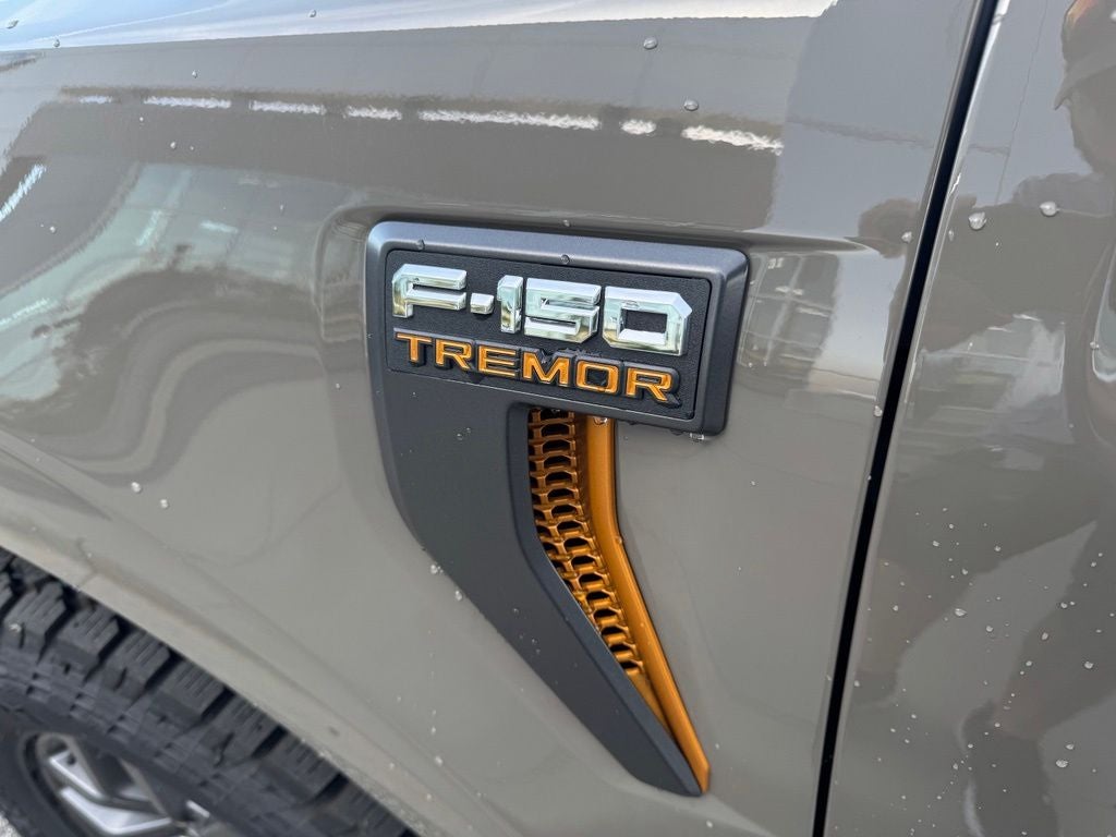 2026 Ford F-150 Tremor w/Twin Panel Moonroof + Heads Up Display