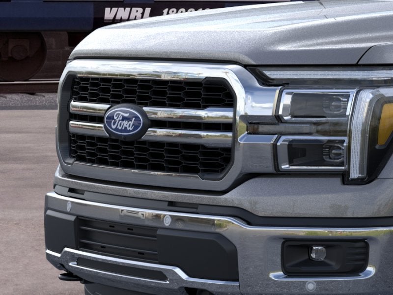 2026 Ford F-150 Lariat w/Twin Panel Roof + Pro Access Tailgate