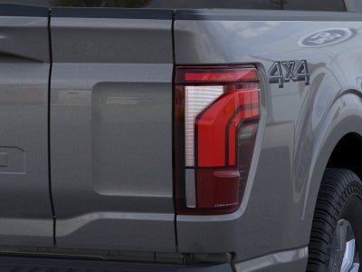 2026 Ford F-150 Lariat w/Twin Panel Roof + Pro Access Tailgate