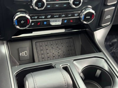 2026 Ford F-150 Lariat w/FX4 Pkg + Twin Panel Roof