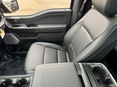 2026 Ford F-150 Lariat w/FX4 Pkg + Twin Panel Roof