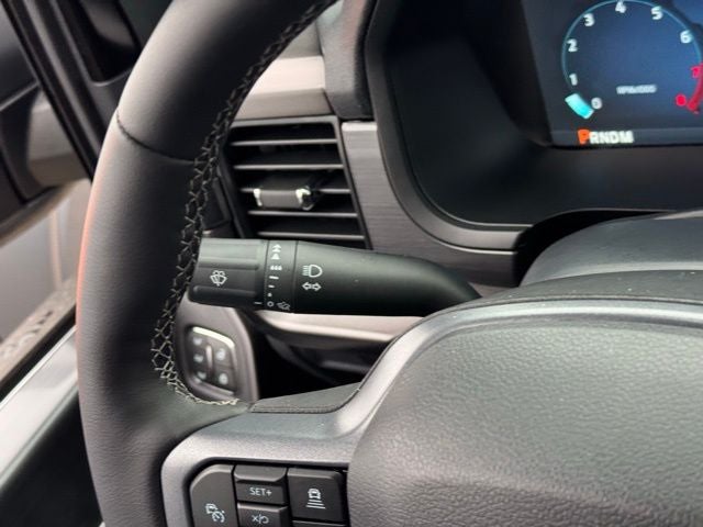 2026 Ford F-150 Lariat w/FX4 Pkg + Twin Panel Roof