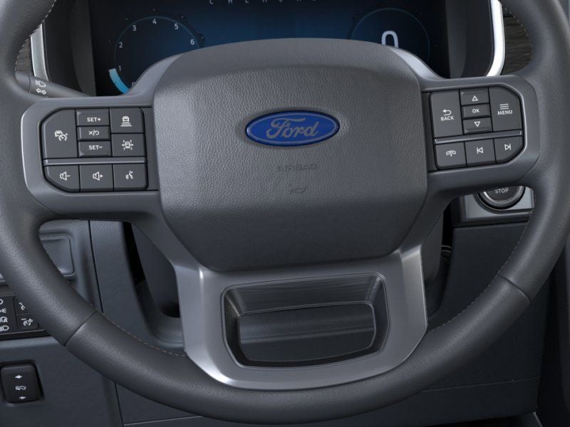 2026 Ford F-150 Lariat w/Twin Panel Roof + FX4 Pkg