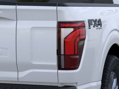 2026 Ford F-150 Lariat w/Twin Panel Roof + FX4 Pkg