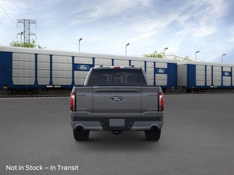 2026 Ford F-150 Lariat w/Twin Panel Roof + FX4 Pkg