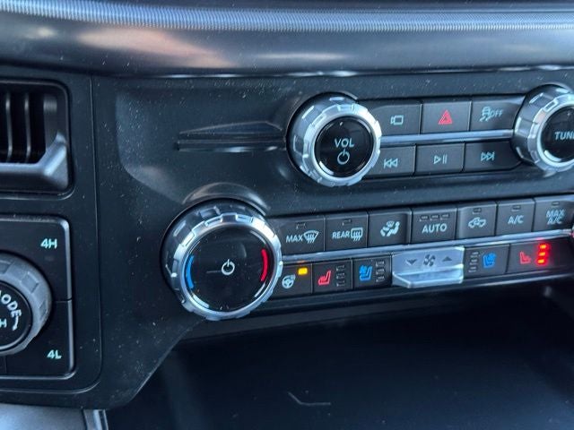 2026 Ford F-150 Lariat w/FX4 Pkg + Pro Access Tailgate