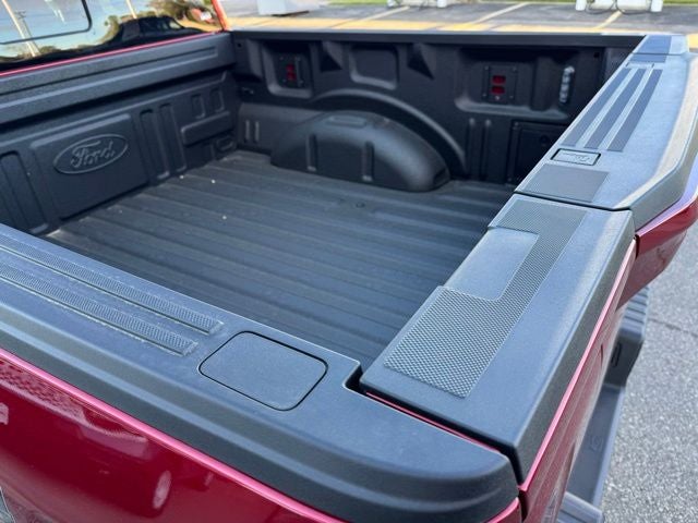2026 Ford F-150 Lariat w/FX4 Pkg + Pro Access Tailgate