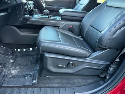 2026 Ford F-150 Lariat w/FX4 Pkg + Pro Access Tailgate