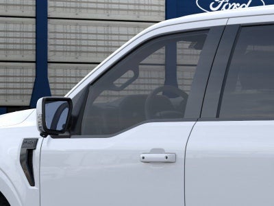 2026 Ford F-150 Lariat w/Twin Panel Roof + FX4 Pkg