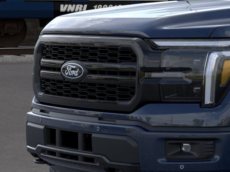 2026 Ford F-150 Lariat w/Black App Pkg