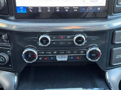 2026 Ford F-150 Lariat w/B&O Unleashed + Twin Panel Roof