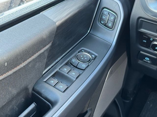 2026 Ford F-150 Lariat w/B&O Unleashed + Twin Panel Roof