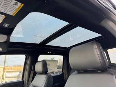 2026 Ford F-150 Lariat w/Twin Panel Roof + Tow Haul Pkg