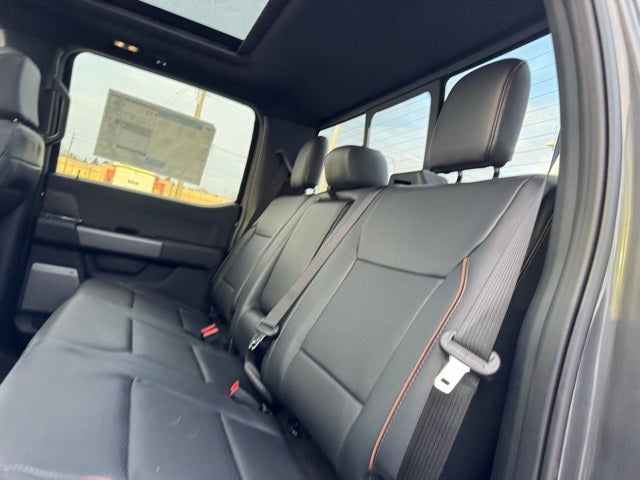 2026 Ford F-150 Lariat w/Twin Panel Roof + Tow Haul Pkg